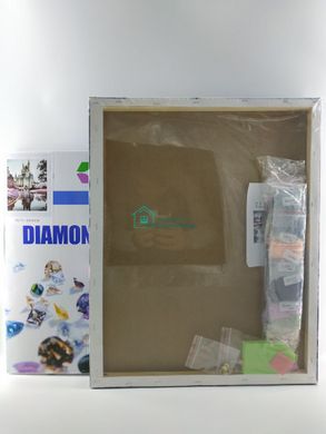 610 грн  Діамантова мозаїка TN652 Набір алмазноі мозаїки на підрамнику Ніжний букет у вазі